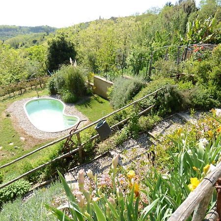 Vila Al Colle Di Lari Exteriér fotografie